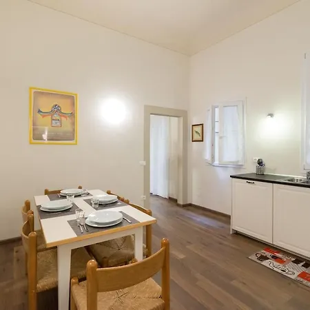 Modern Frescoed